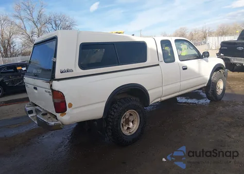 1998 Toyota Tacoma from USA, damaged, VIN 4TAWM72N5WZ168748